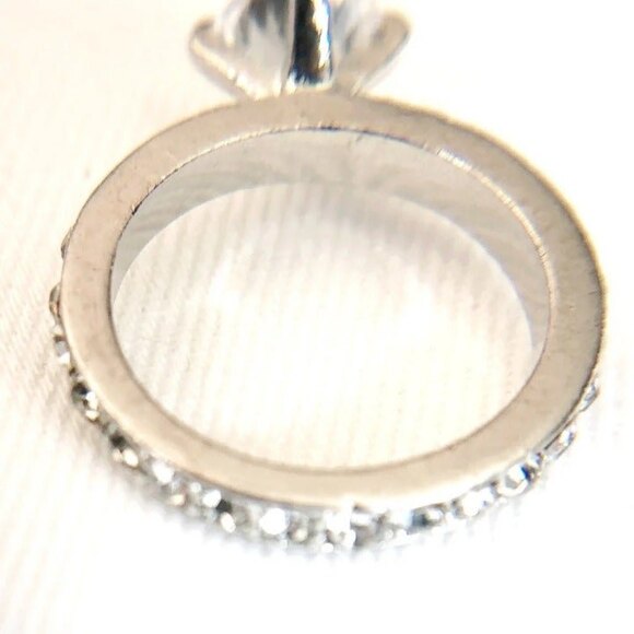 Round Cut Inlaid Rhinestone Fashion Ring sz 5.75 Silver - Picture 6 of 9